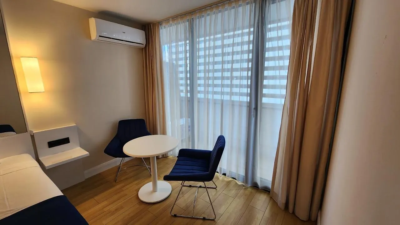 Sea Breeze Studio, Orbi City, Block A Batumi