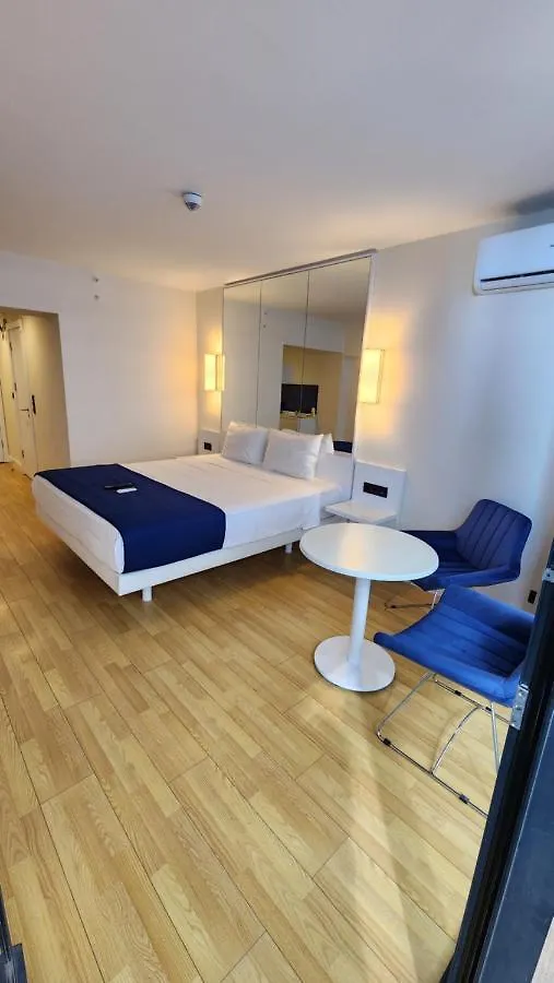 Sea Breeze Studio, Orbi City, Block A Batumi