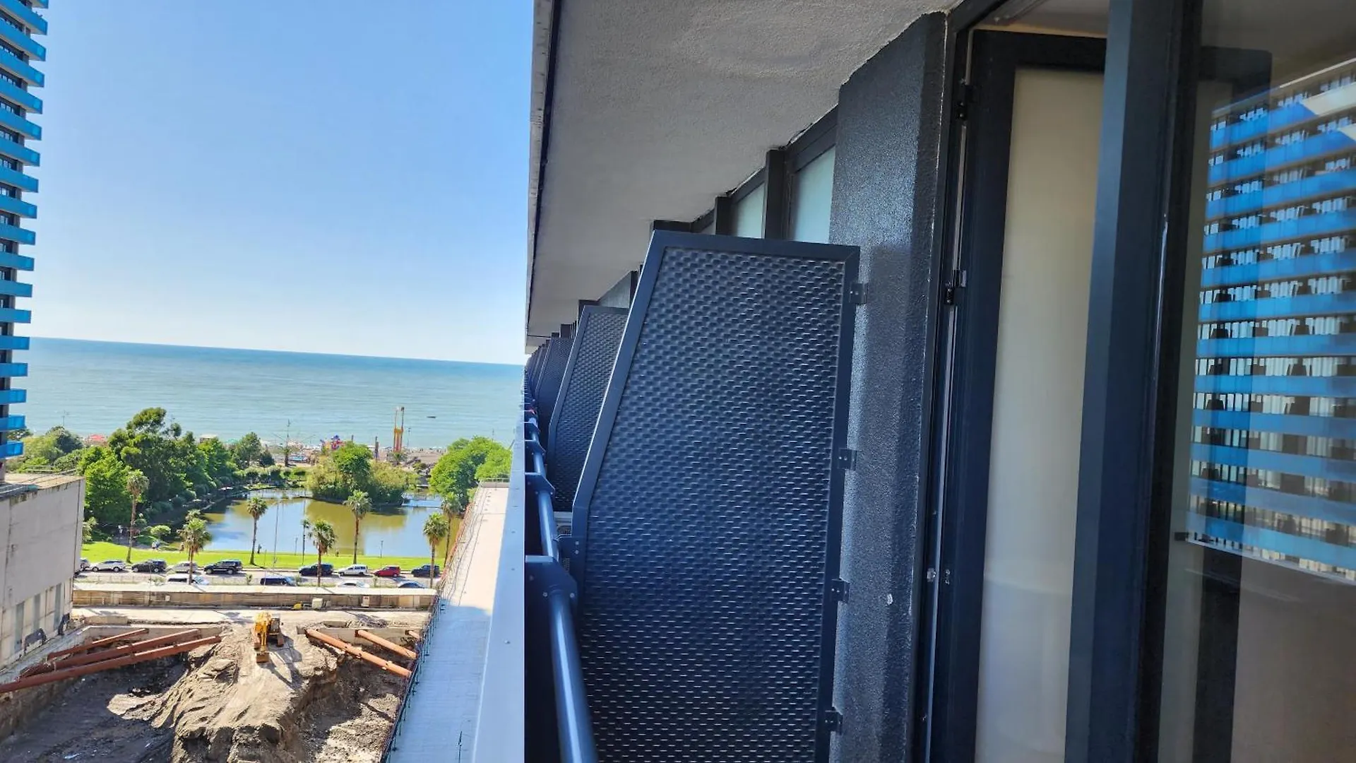 Sea Breeze Studio, Orbi City, Block A Batumi Georgia